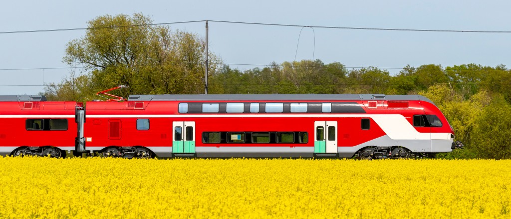 561.001 - Stadler KISS ZSSK (4.5. 2023), VUZ Velim