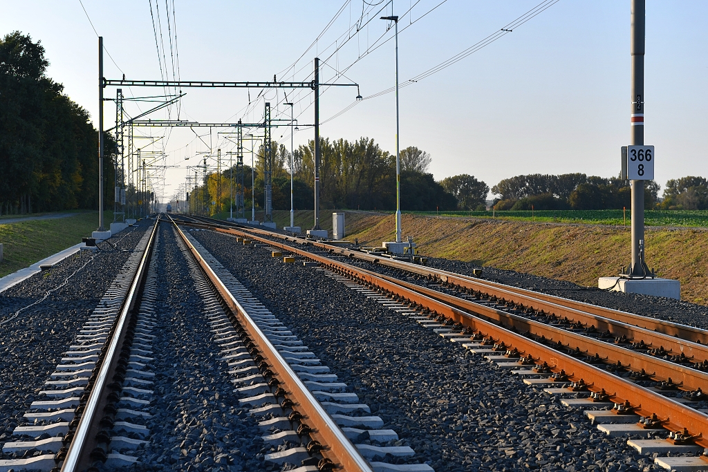 odbočka Tatce, pohled směr Poříčany (12.10. 2022) odbočka Tatce, pohled směr Poříčany (12.10. 2022)
