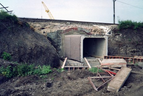 Rekonstrukce mostu v úseku Tatce - Poříčany (15.7. 1997)