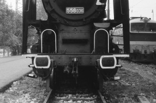 556.036 - detail čelníku lokomotivy
