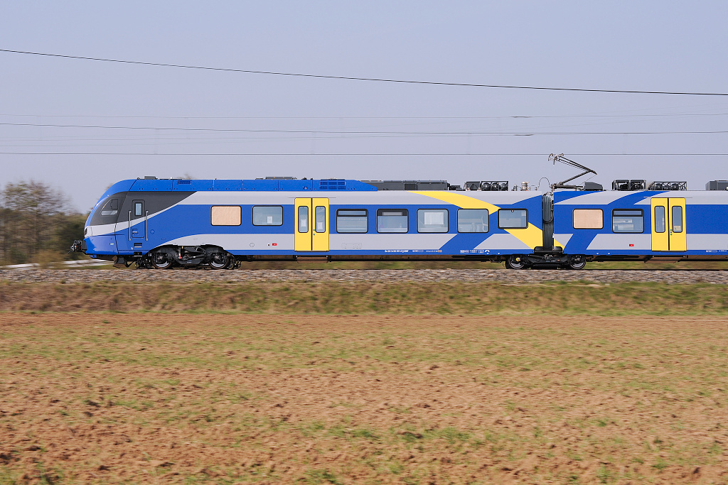 430.001 Velim (24.4. 2013) - pro dopravce D-BOBY (Bayerische Oberlandbahn)
