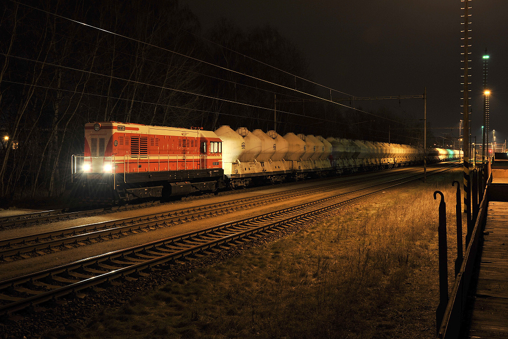 721.517  Hradec Králové Slezské Předměstí (1.2. 2014) - připravená k objetí soupravy 