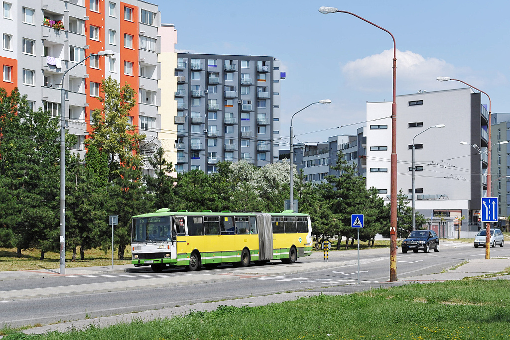 1623 Bratislava (8.7. 2013) - autobus Karosa B 741 CNG z roku 2005 upravený na pohon zemním plynem - na lince 75