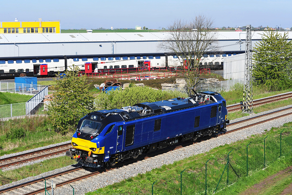 Class 88.001 Testdrive, Velim (CZ) - Lokomotiva řady 88.001 při zkušebních jízdách (29.4. 2016)