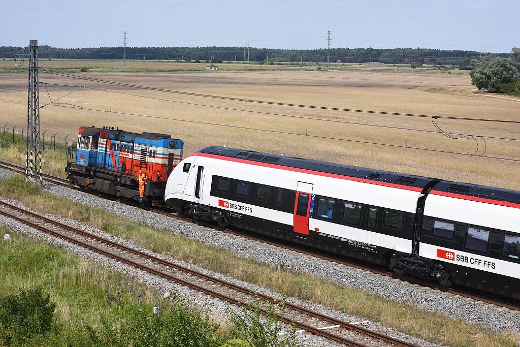 Stadler EC250 Velim (8.8.2017), Lok 740.420 + 501.001 Stadler EC250 Velim (8.8.2017), Lok 740.420 + 501.001