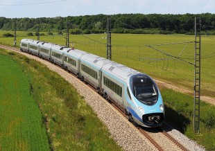 Polsk Pendolino v echch