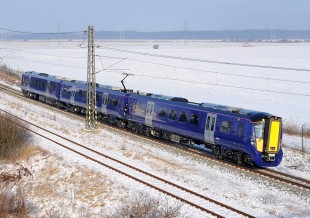 Hitachi 385 fr ScotRail