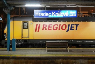 Odklonové vlaky přes Hradec Králové