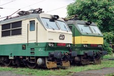 150.007 Praha Masarykovo nádraží, depo (8.9. 1995) - společně s 150.024