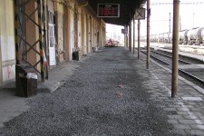 Choceň (18.3. 2004) - pohled od kolejiště během rekonsrukce