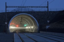 Votický/Olbramovický tunel (25.4. 2013) - úsek Votice - Olbramovice (délka 588/480 m)