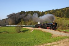 475.196 Brann - Ostruna (9.5. 2013) - spolen se 475.179