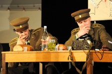 Vosto5 - Levý hák (26.6. 2012) - 13. ročník Open Air Programu Mezinárodního divadelního festivalu Divadlo evropských regionů Hradec Králové