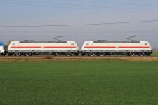 146.551 Velim (18.4. 2013) - spolen s 146.554