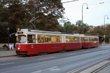 Tramvaj inv. sla 4082 (27.7. 2014)