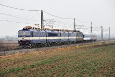 363.103 Velim (29.11. 2014) spolen s 363.104,142,138,106 a dvma mcmi vozy