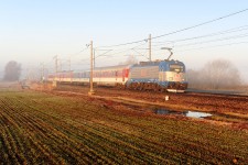 380.012 Oponek (6.12. 2015)