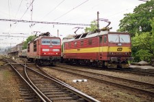 372.010 Dn (19.5. 2001) - spolen s 180.008