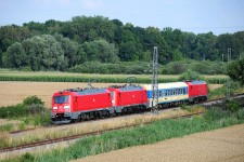 102.002 DB, Velim (25.7. 2016) - spolen s 102.001+004