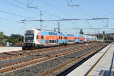 471.043 valy (31.8. 2016)