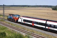 Stadler EC250 Velim (8.8.2017),  Lok 740.420 + 501.001