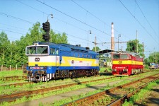 750.333 Tnit nad Orlic (7.6. 1996) - spolen s 754.078