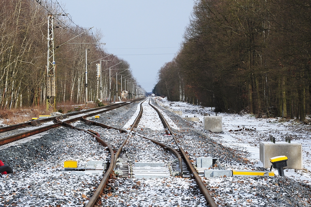 Mezistaniční úsek Stéblová - (Čeperka) Opatovice, s kolejovou spojkou Mezistaniční úsek Stéblová - (Čeperka) Opatovice, s kolejovou spojkou