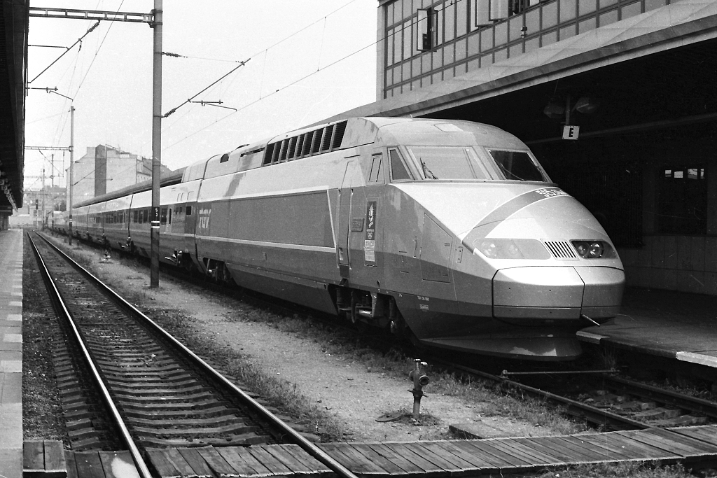 TGV 325 Praha Holešovice (9.7. 1991)